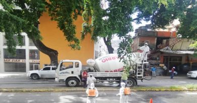 MPPPE realizó jornada de desinfección y limpieza en la UENB Zoe Xiques Silva en la parroquia San Juan de Caracas