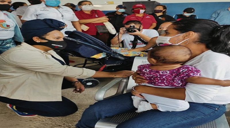 Ministerio para la Mujer e Igualdad de Género atiende necesidades de lactantes y gestantes afectadas por desbordamiento del río El Limón en Aragua