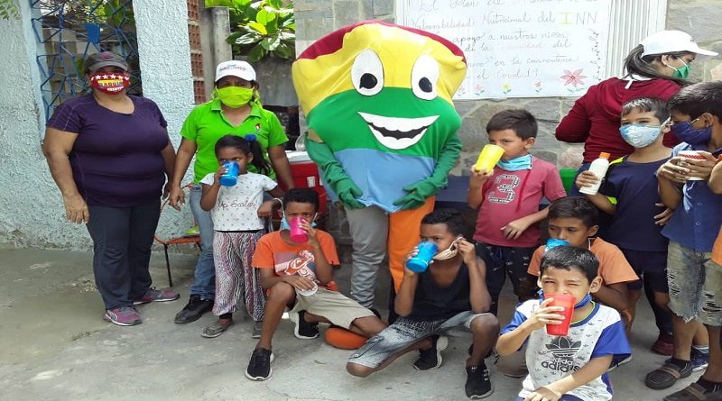 Un total de 600 toneladas de Alimentos Estratégicos de la Línea Nutrivida son destinados a Programas Sociales