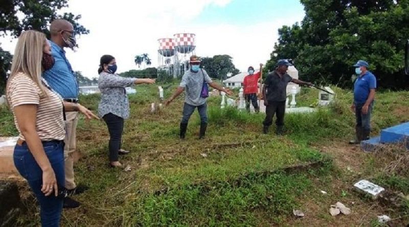 La Fiscalía panameña detectó fosas comunes durante la inspección ocular que realizó en la necrópolis. | Foto: Ministerio Público