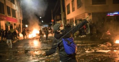Reportan 148 heridos y 12 fallecidos durante protestas en Colombia