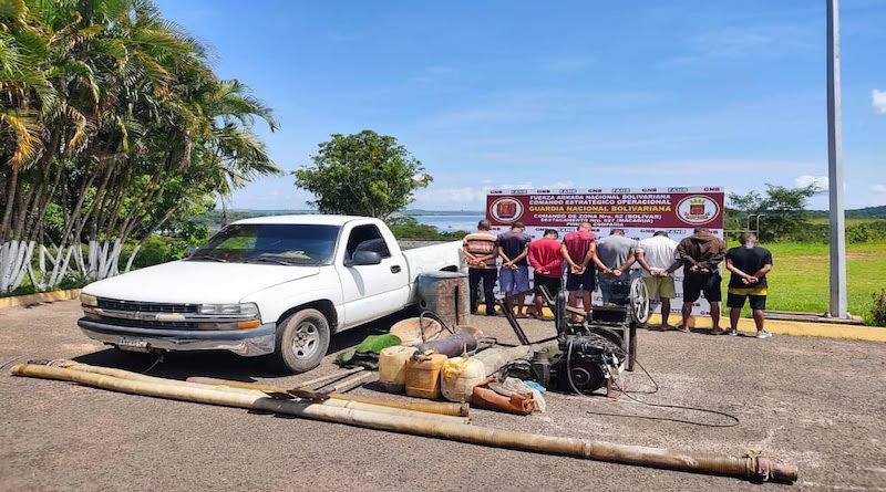GNB capturó a ocho personas con equipos y material minero en el estado Bolívar 