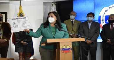 Templos religiosos podrán recibir a sus feligreses a partir del 1ro de noviembre