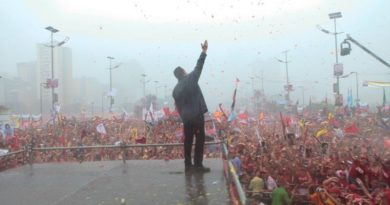 Pdte. Maduro instruyó documentar para las generaciones futuras la gigantesca movilización popular de Chávez del 4 Oct 2012