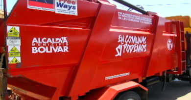 Entregan nuevas compactadoras en Barcelona como parte de las transferencias de competencias del Plan Municipal de Desarrollo Comunal