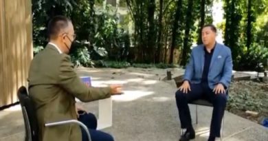 Este domingo 01 de noviembre Javier Bertucci será el invitado especial del programa “Aquí con Ernesto”