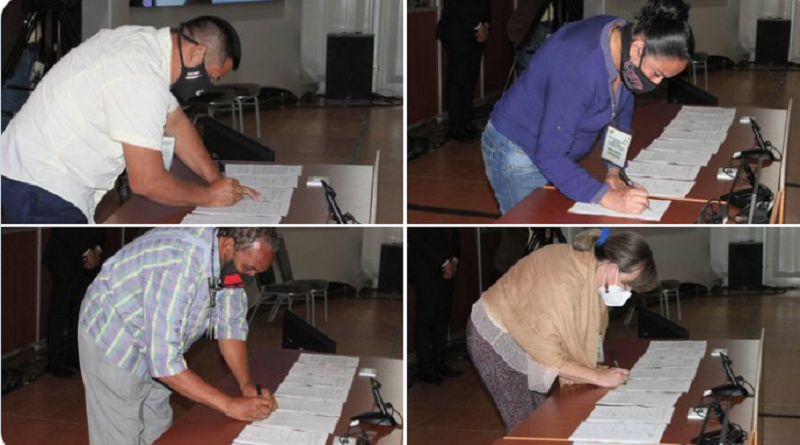 Partidos políticos firman acta correspondiente al inicio de auditoría del Software de Máquinas de Votación que usarán el 6DIC