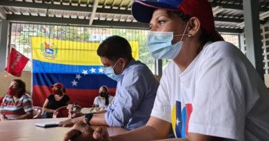 Otorgan reconocimiento a médicos, brigadistas y funcionarios policiales que han estado en la batalla contra la COVID-19