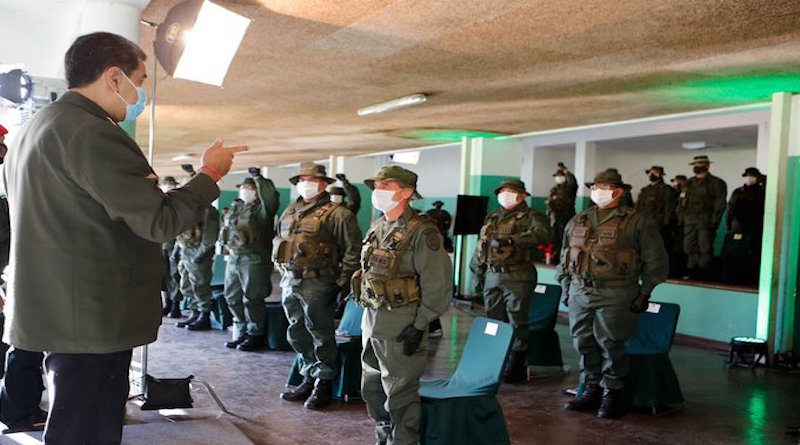 Presidente Maduro revisó planes defensivos junto a la FANB ante eventual agresión que prepara el Gobierno colombiano