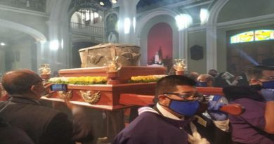 Clausura ceremonia de exhumación del Dr. José Gregorio Hernández como parte de su camino a su Beatificación