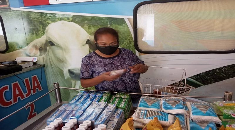 La Bodega Va a Tu Casa beneficia a familias de la parroquia Nuestra Señora del Rosario de Miranda