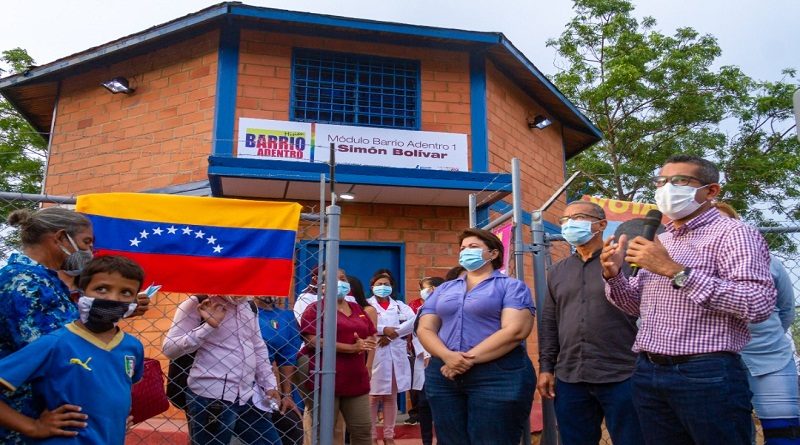 Entregan 8 módulos de Barrio Adentro I totalmente rehabilitados en Maracaibo