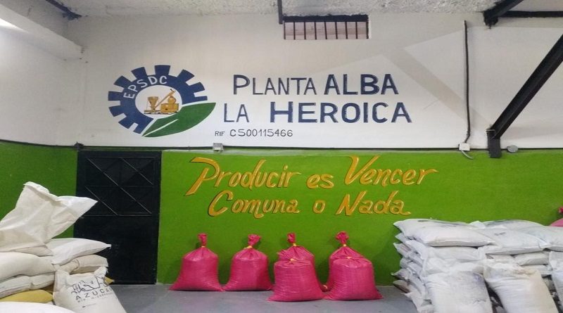 Inauguran Planta Procesadora de Alimentos para animales La Heroica en Comuna Guaicamacuto de la carretera Caracas- La Guaira