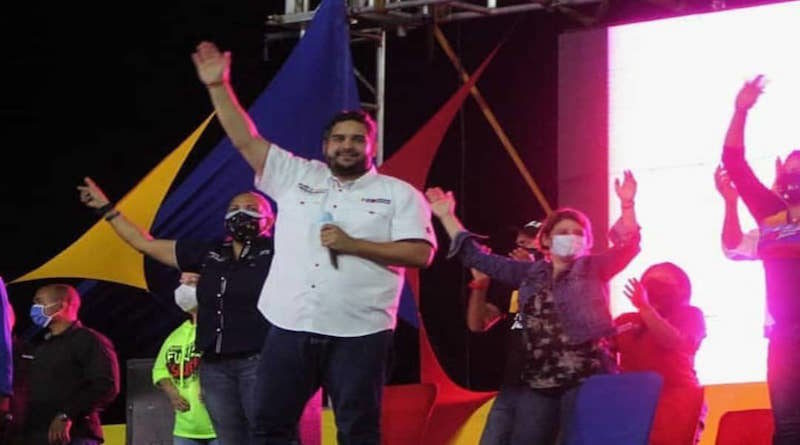 Juramentado comando de campaña Darío Vivas en La Guaira