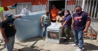 Gobierno Bolivariano entrega enseres a familias afectadas por las lluvias en el municipio Lamas de Aragua