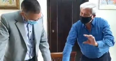 Aquí con Ernesto tendrá de invitado a Omar Marcano Domínguez sobrino, nieto quinto del Libertador Simón Bolívar