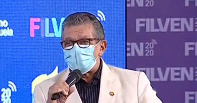 Earle Herrera: Aquiles Nazoa fue para los pueblos del mundo el “poeta popular” que andaba por los caminos del mundo