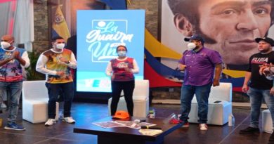 GPPSB realiza encuentro con los comunicadores populares del estado La Guaira