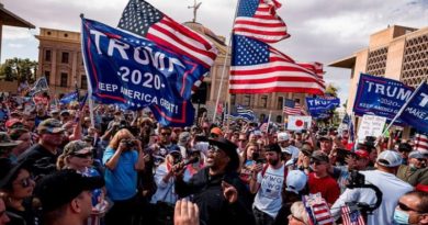 Manifestantes en el estado de Georgia durante una protesta pro Trump contra los resultados de las elecciones presidenciales de 2020, 21 de noviembre de 2020. (Foto: AFP)