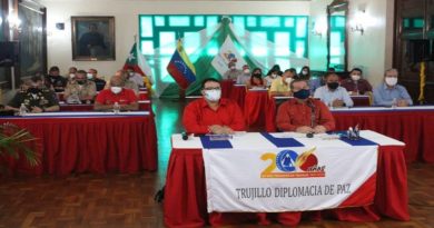 Realizan I Foro Virtual "Tratados de Armisticio y Regularización de la Guerra como parte de la celebración del bicentenario de esta gesta histórica en Trujillo