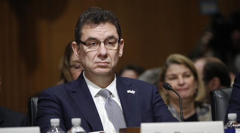 El CEO de Pfizer vendió el 62 % de sus acciones el día que anunció vacuna (Albert Bourla, CEO de Pfizer).