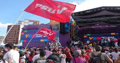 Presidente Maduro felicita a militancia del PSUV al arribar a su 14 años de batallas