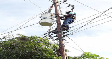 Corpoelec continúa instalación de transformadores en comunidades de Portuguesa