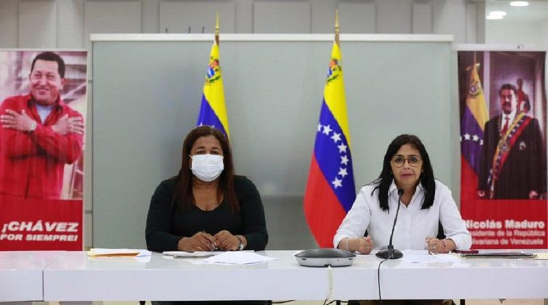 Vicepresidenta Ejecutiva llama al pueblo a incrementar la producción de bienes para impulsar la Ciudad Comunal