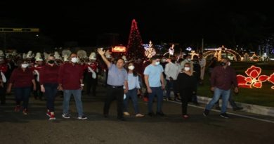Aragua inicia la Navidad con coloridos espacios en el Obeliscos de Maracay