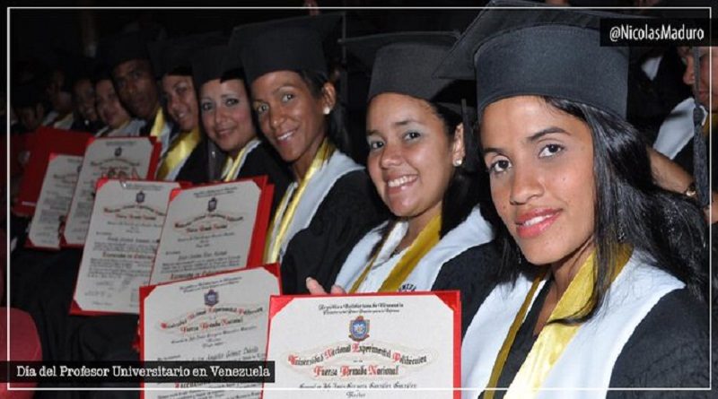 Venezuela exalta labor de quienes forman a los profesionales en el Día del Profesor Universitario