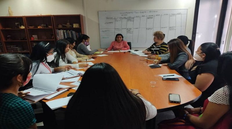 Gobierno Nacional y comunidades indígenas revisan avances en materia de vivienda, educación, salud y atención integral