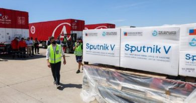 Bolivia le comprará a Rusia más de 5 millones de dosis de la vacuna Sputnik V 