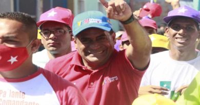 Sucre | Con marcha revolucionaria y llamado al voto los candidatos de la Patria cerraron campaña electoral en el circuito 3