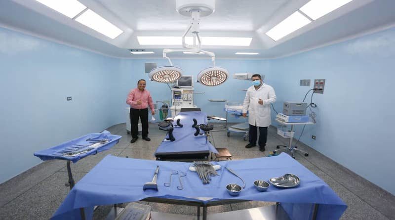 Gobernador Marco Torres entregó ocho áreas totalmente rehabilitadas y equipadas del Hospital Central de Maracay