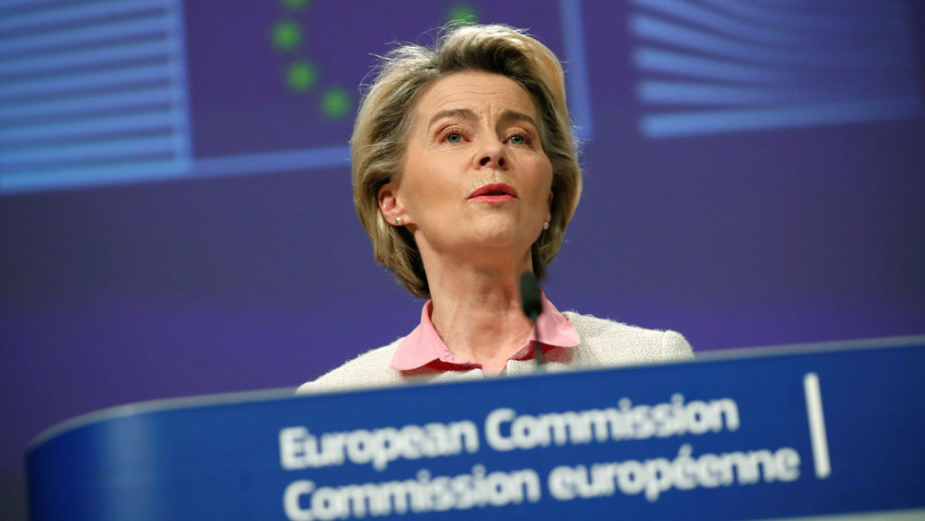 La presidenta de la Comisión Europea, Ursula von der Leyen (Francisco Seco / Reuters)