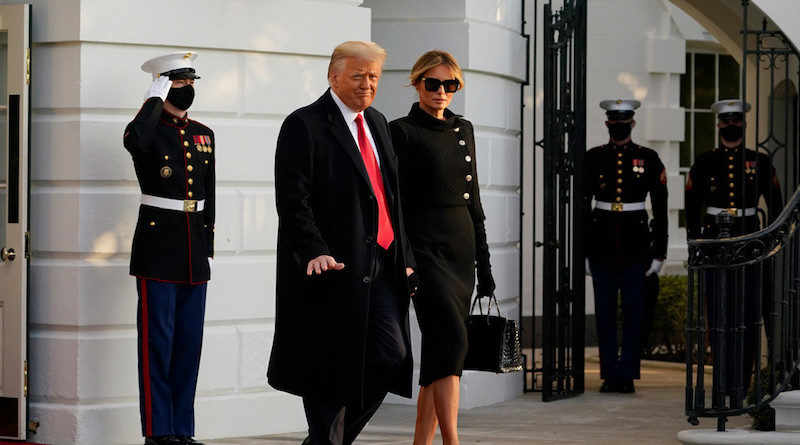 Donald Trump deja la Casa Blanca horas antes de terminar su mandato
