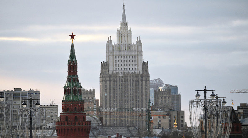 Ministerio de Asuntos Exteriores de Rusia insta a EE.UU. a dejar de interferir en sus asuntos internos