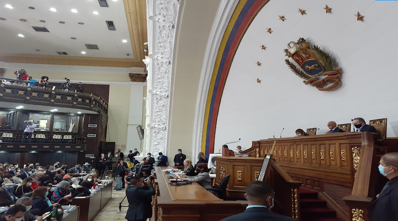 Designados presidentes y vicepresidentes de las Comisiones Permanentes de Administración y Servicios así como de Energía y Petróleo
