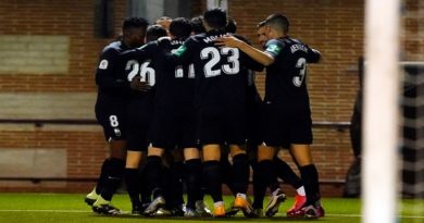 El Granada de los Vinotinto Herrera y Machís avanza a los cuartos de la Copa del Rey tras golear al Navalcarnero