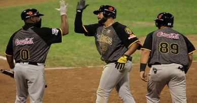 Leones del Caracas vence 6-1 a Tigres de Aragua y se mete en la pelea por la clasificación