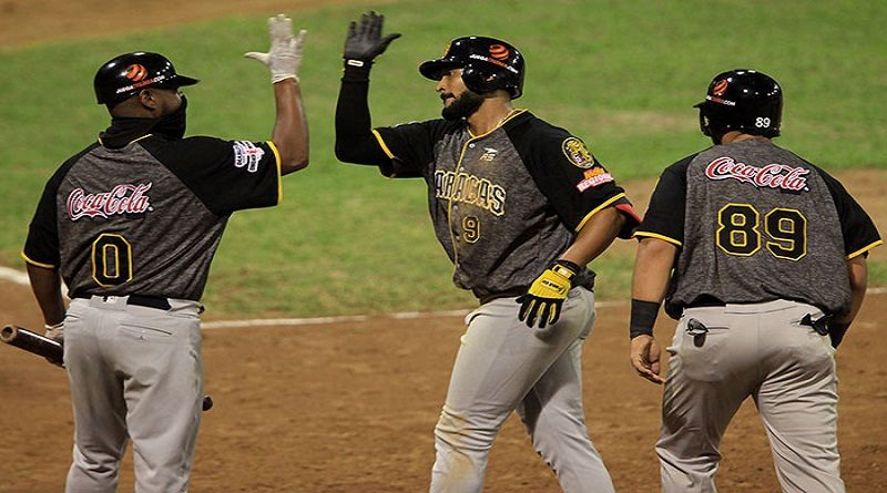 Leones del Caracas vence 6-1 a Tigres de Aragua y se mete en la pelea por la clasificación