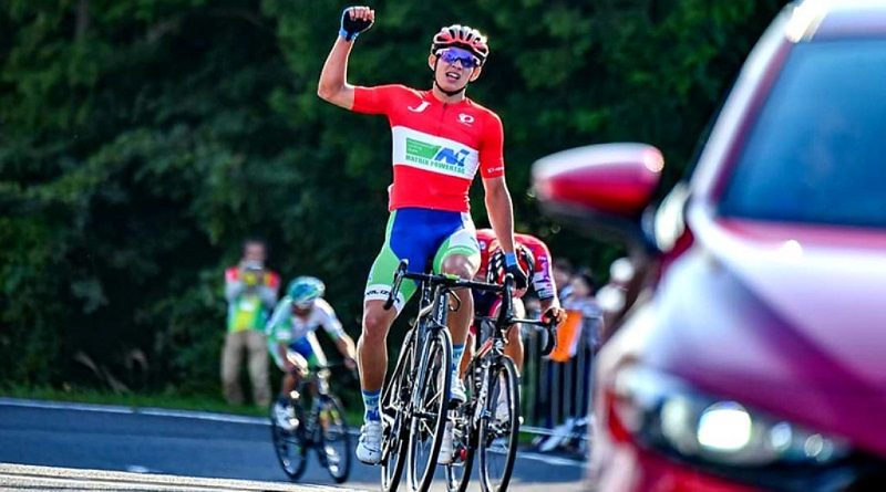 Orluis Aular participará este domingo en el Gran Premio Ciclístico Le Marseillase en Francia