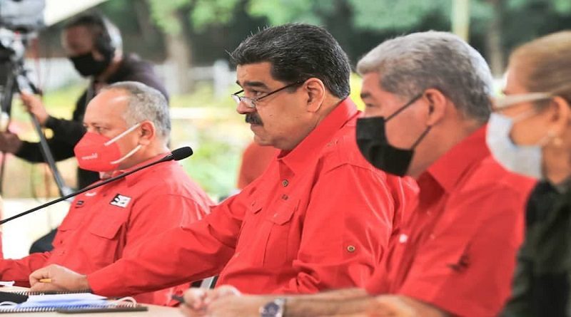 PSUV se prepara para obtener una contundente victoria en elecciones de Gobernadores