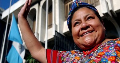 Jefe de Estado agradece labor en defensa de la paz y justicia social de Rigorberta Menchú en su cumpleaños número 62
