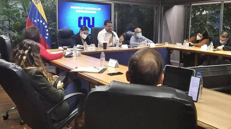 Aprueban Sistema de Evaluación, Seguimiento, Acompañamiento y Acreditación de Educación Universitaria