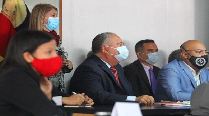 Amoroso exhortó a los contralores estadales y municipales a trabajar en el cumplimiento de la Ley Contra la Corrupción