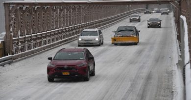 Ola de frío impide distribución de vacunas en Estados Unidos