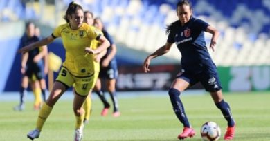 Bárbara Sánchez guió triunfo de la Universidad de Chile 2-1 sobre Colo Colo para clasificar a la Libertadores