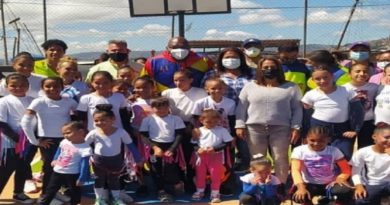 Gobierno Nacional impulsa espacios para el talento deportivo y la cultura en parroquia Sucre de Caracas