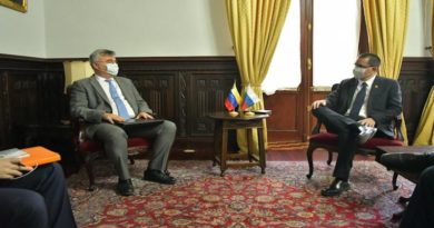 Venezuela y Rusia fortalecen alianzas estratégicas en encuentro entre el canciller Arreaza y el embajador Melik-Bagdasarov